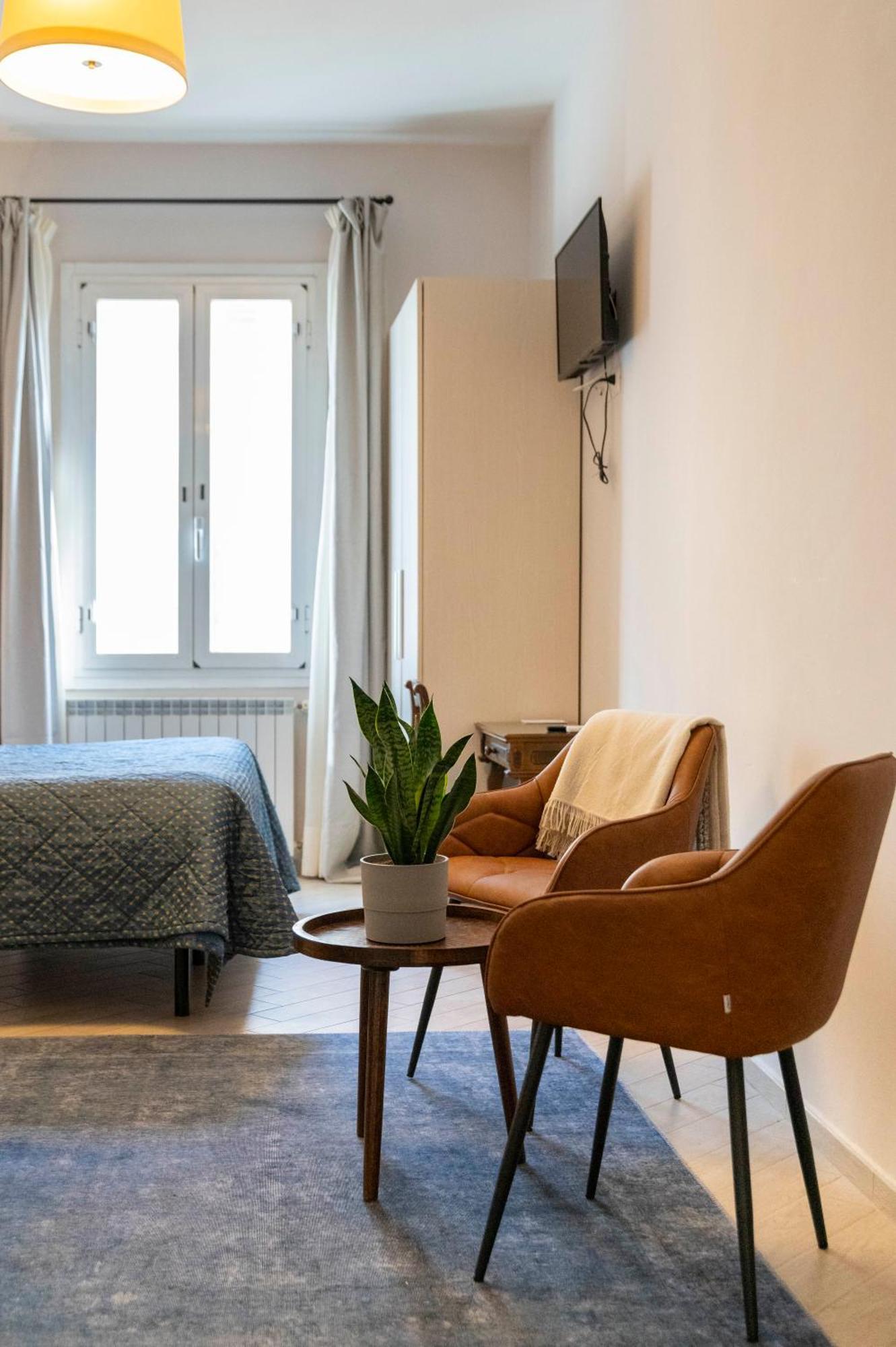 Zanobi 45 * Florenz